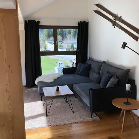 Bergstories Apartament *